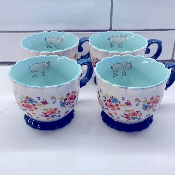 💯SOLD💯Urban market vintage style coffee or soup mugs. Four piece set - Picture 1 of 9